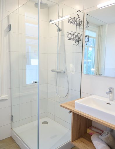 BodenseeApartments_VillaRebgarten01_Badezimmer_02